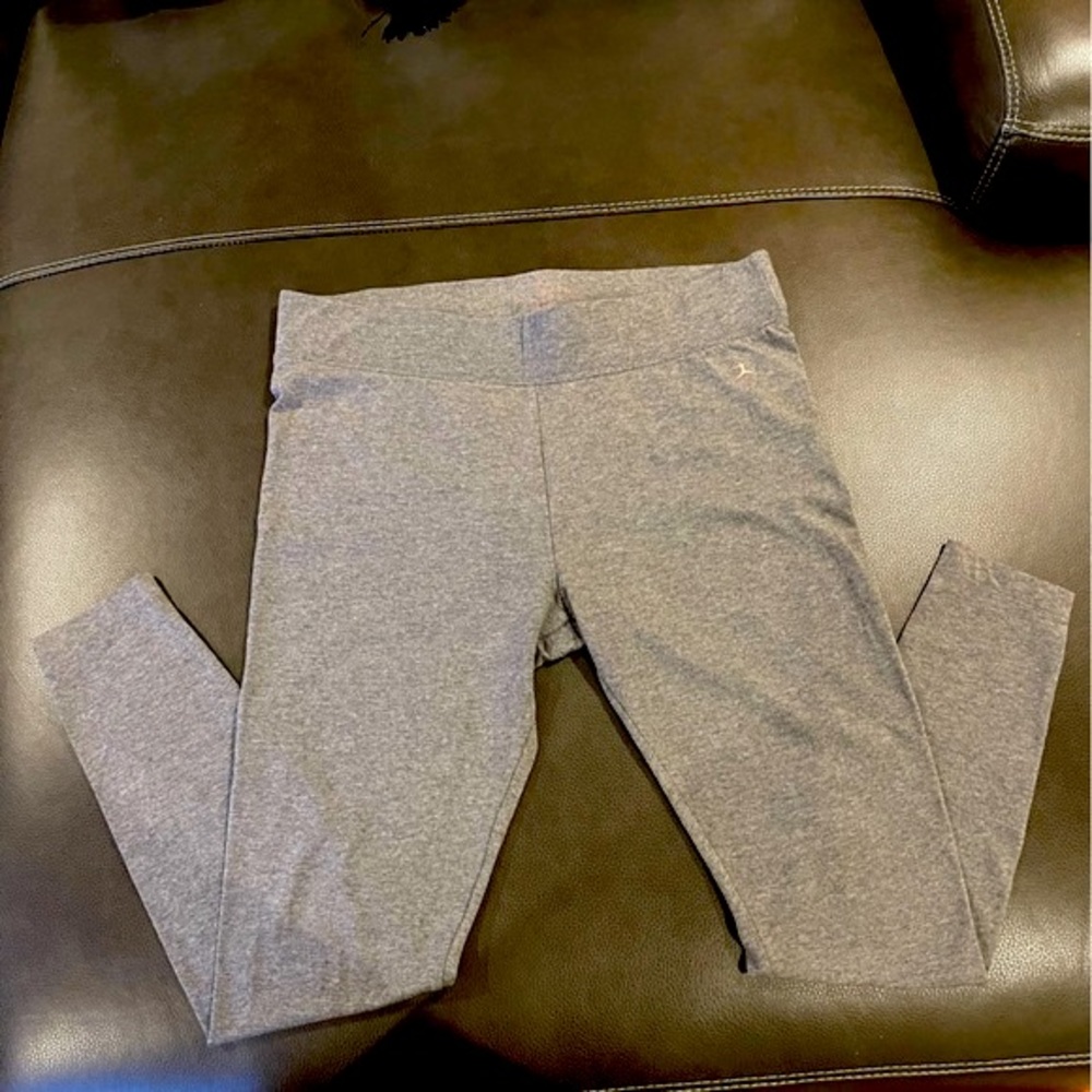 Danskin Heather Gray Ankle Length Leggings